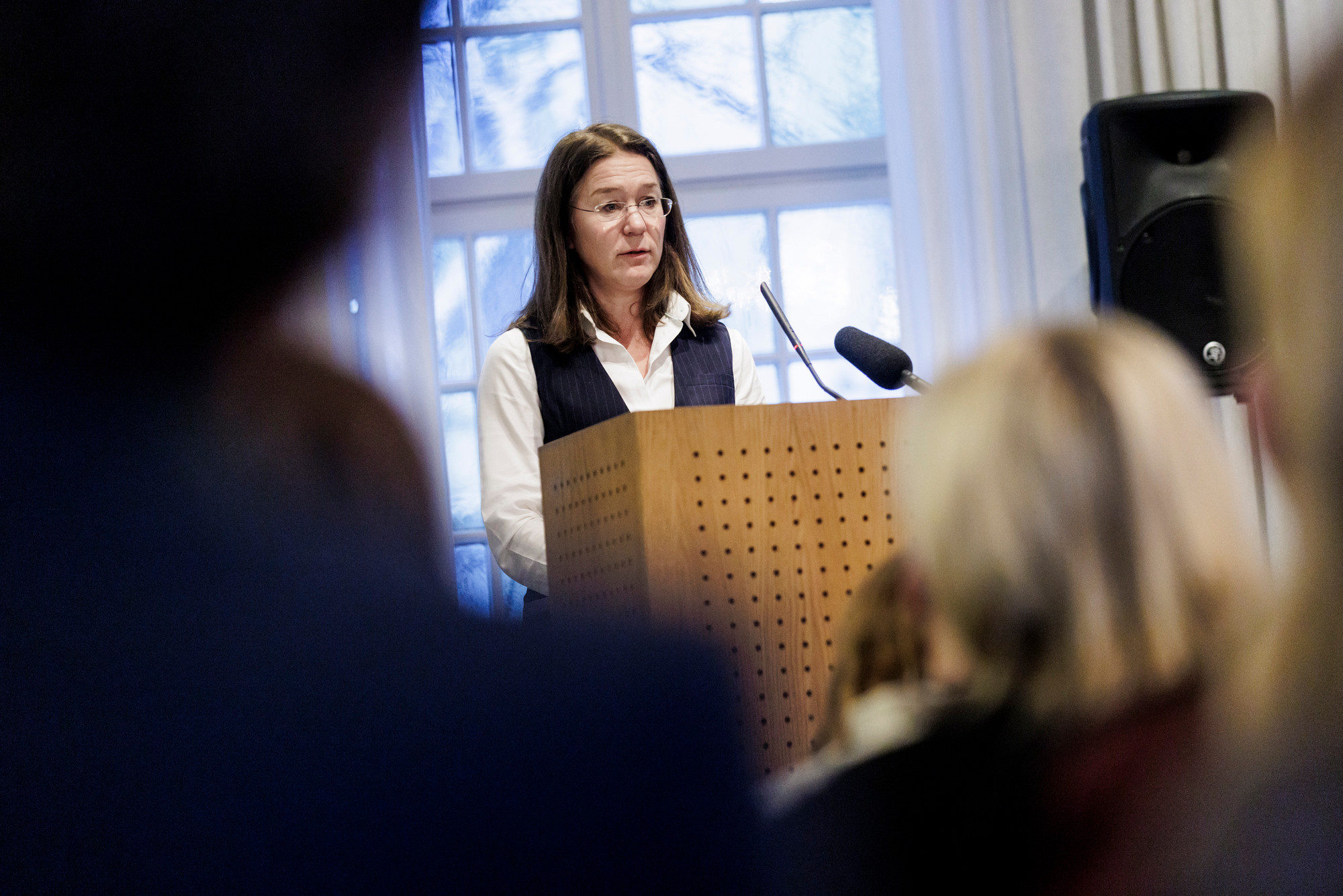 Anine Kierulf taler.