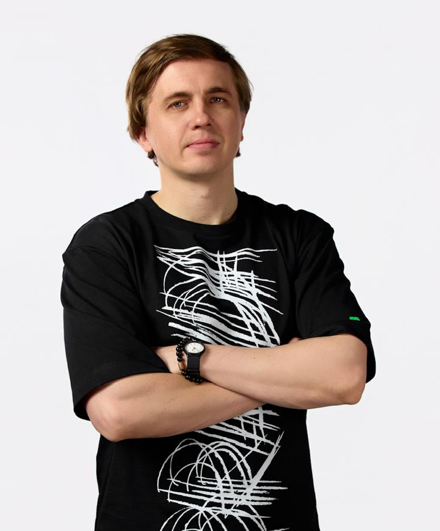 Mykhailo Tkach (Ukraine)