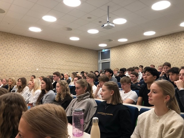 Idrettselever i Sandnes i prosjektet Tett på kildene. 