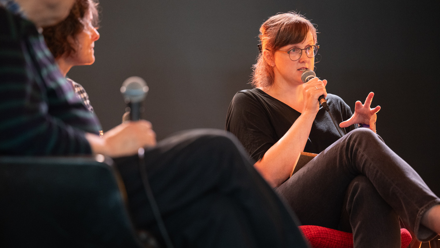 Gunnstein Akselberg, Katrine Sele og redaktør Tora Hope